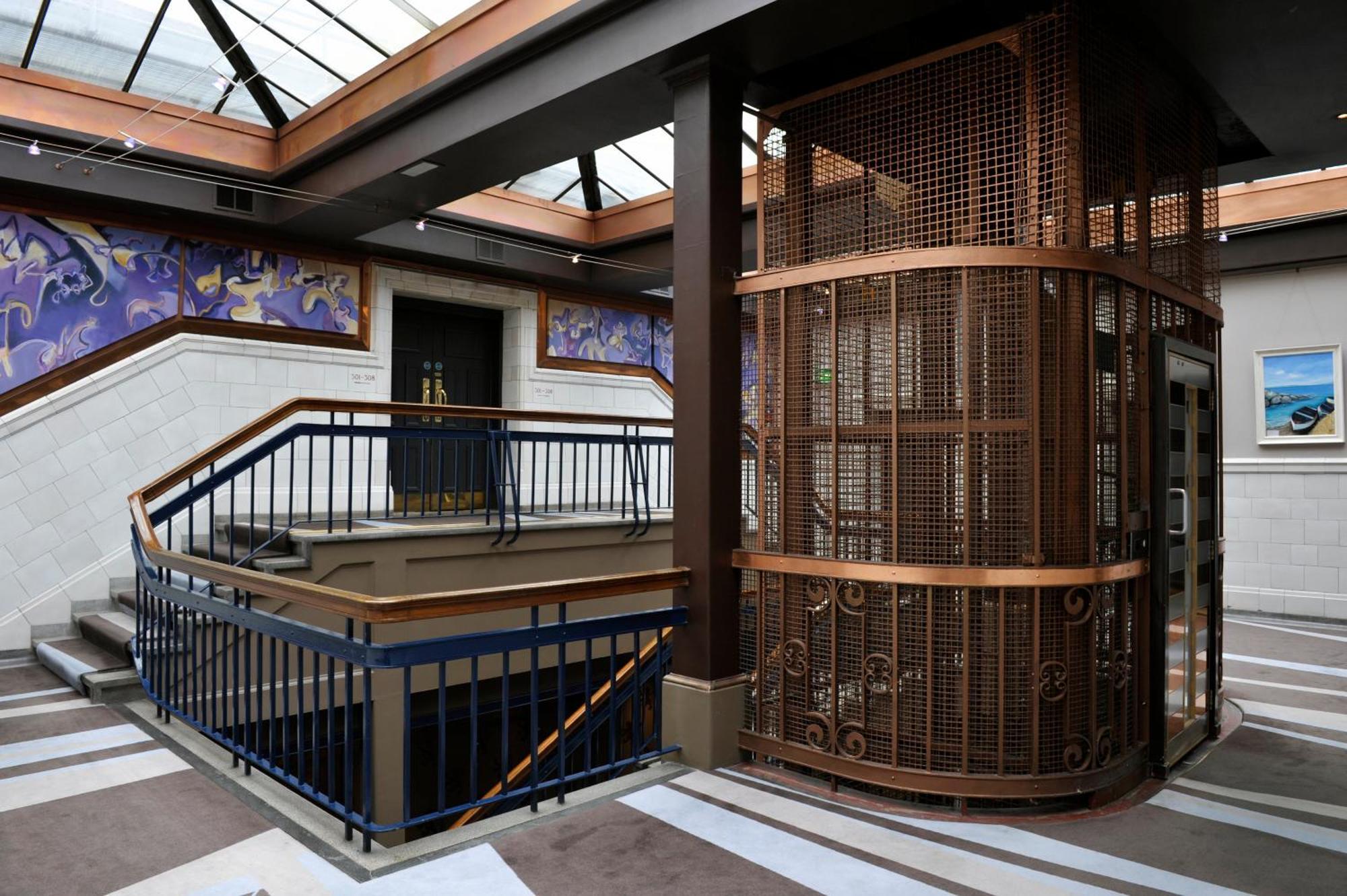 Hotel Abode