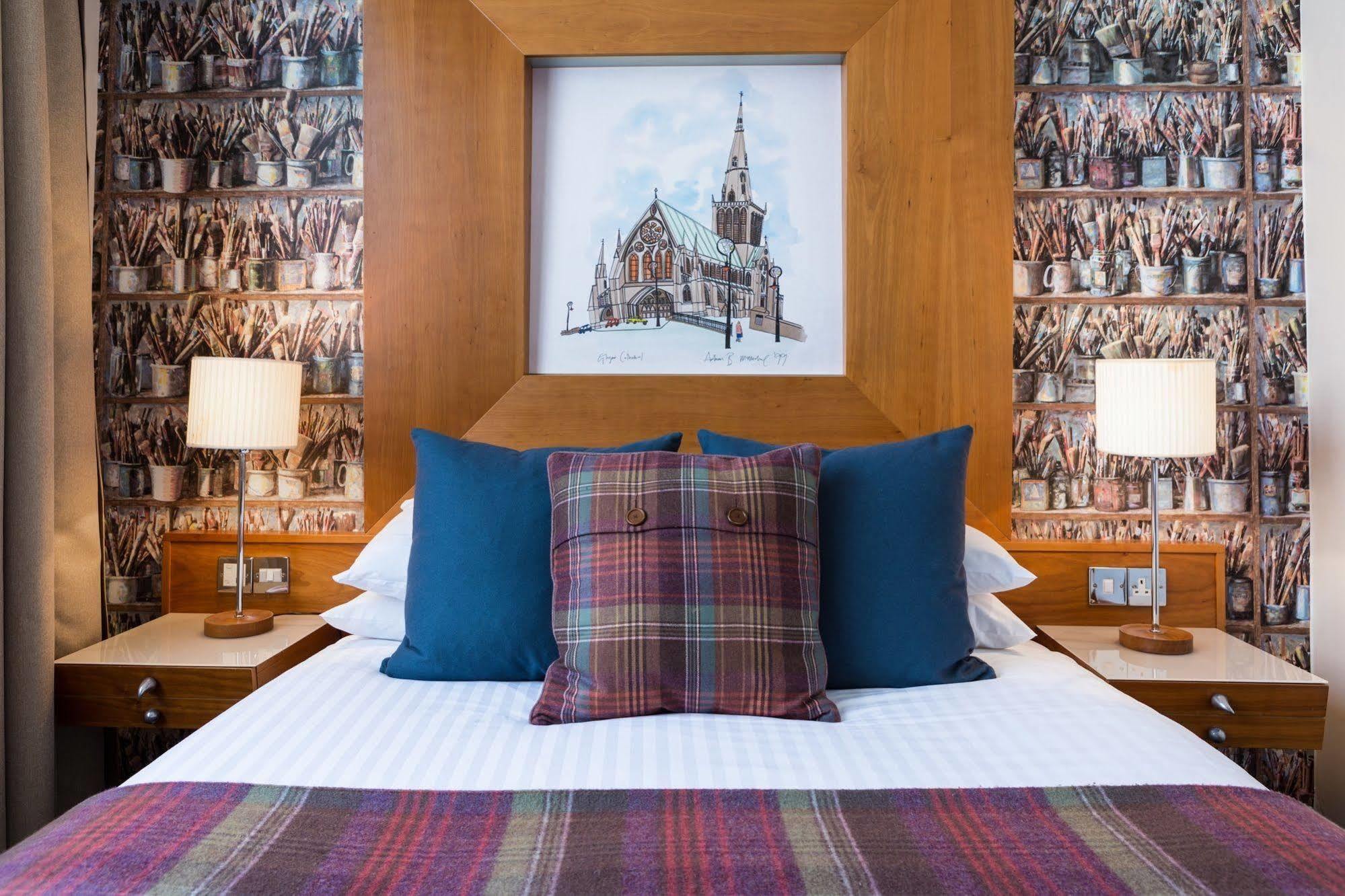 Abode 4*